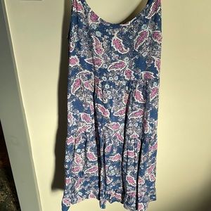 Summer beach dress great for a cover up